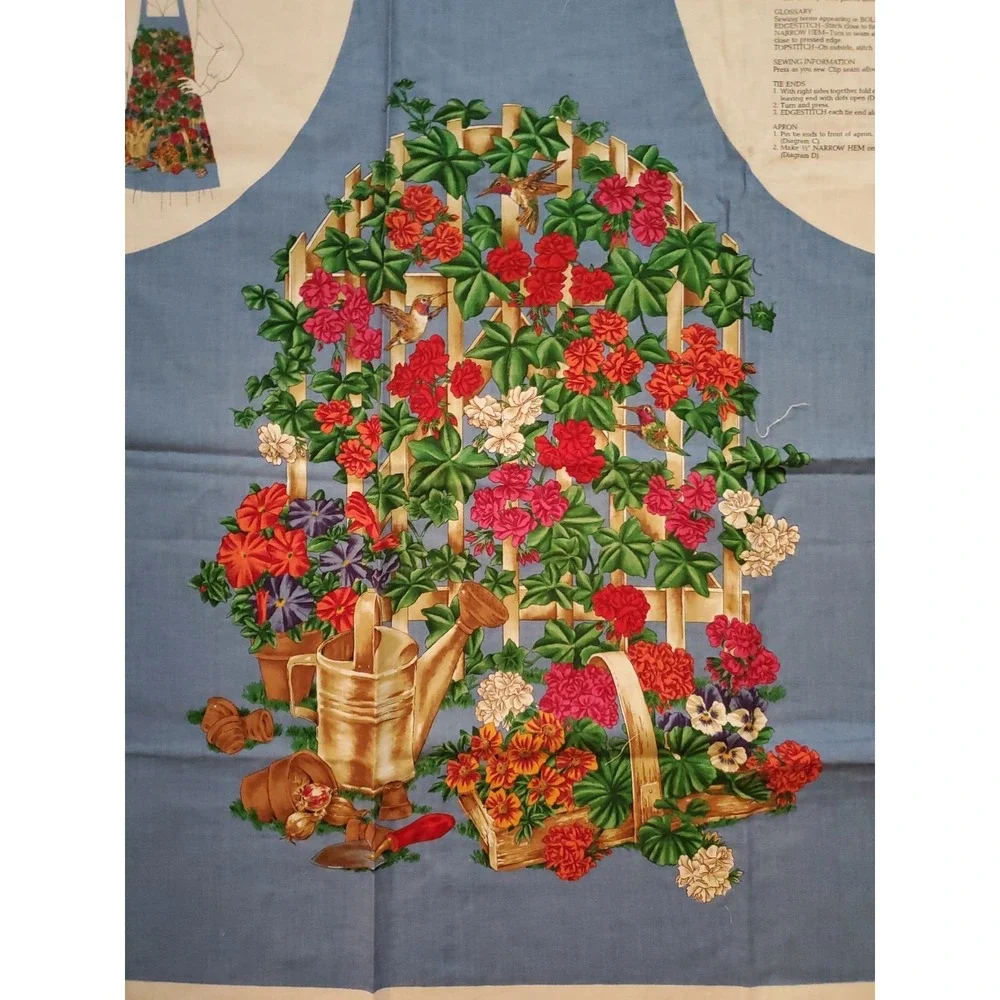 Vintage Joan Messmore VIP Garden Fence Hummingbird Floral Apron Fabric Panel
